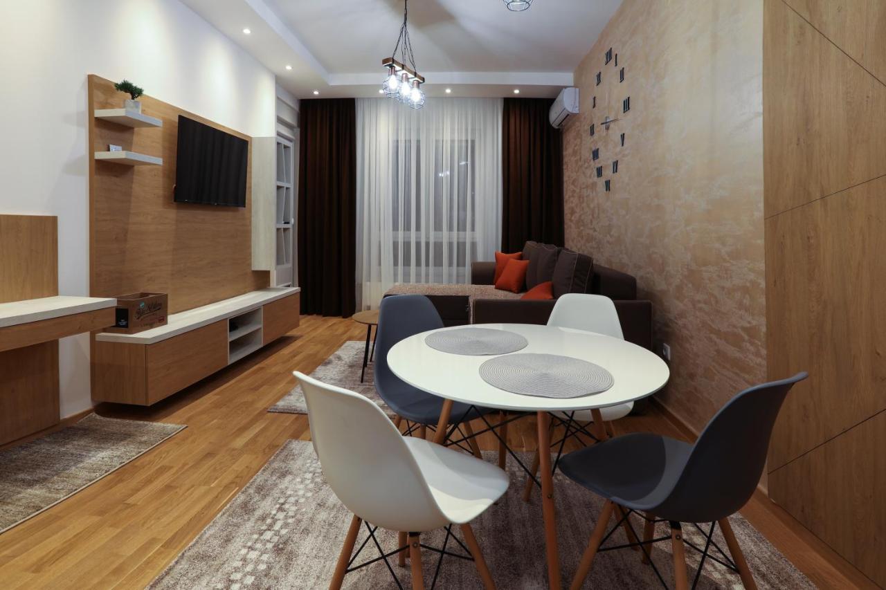 Apartment Promenada Avenija Újvidék Kültér fotó